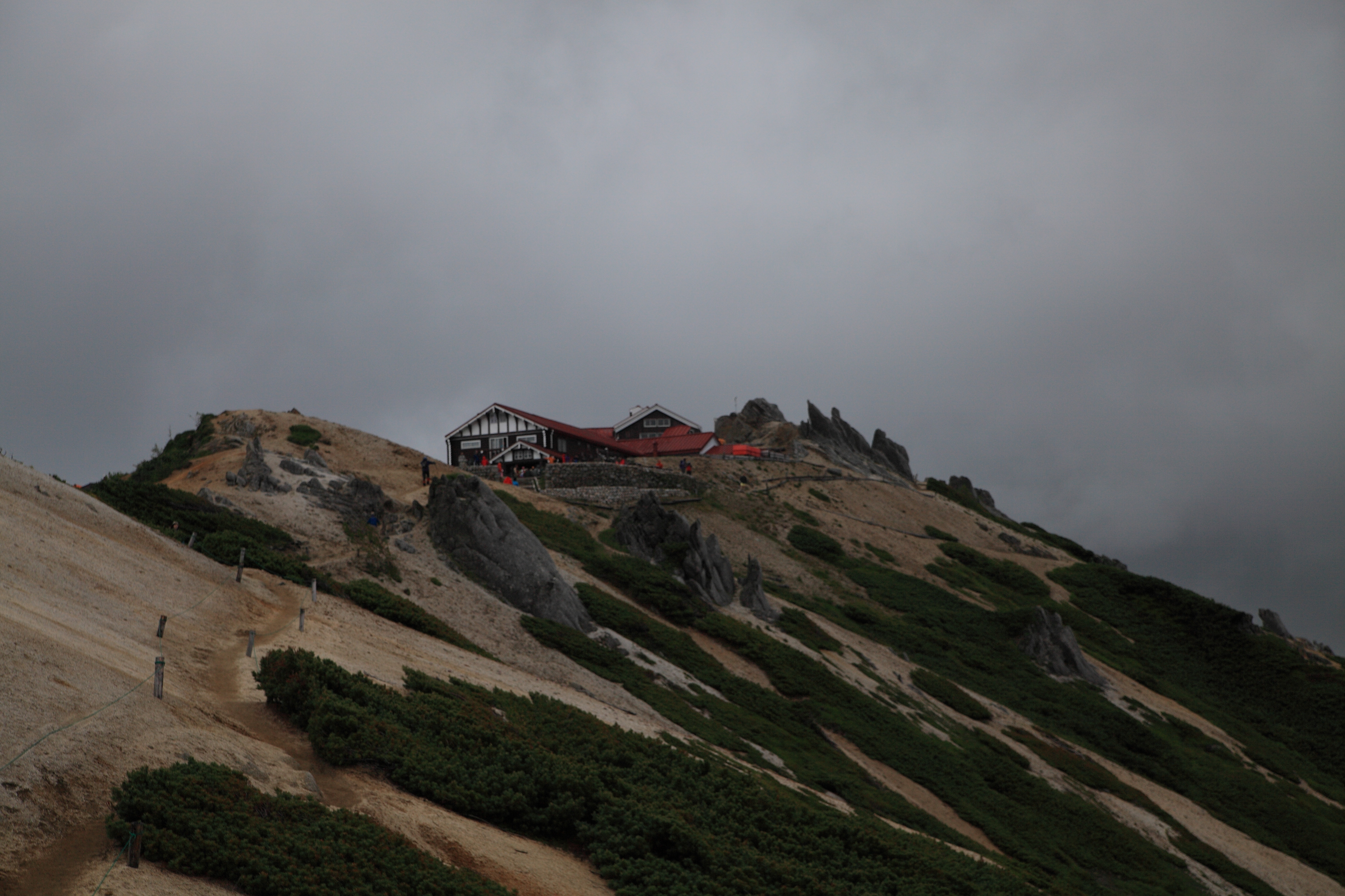 IMG_2209.JPG(6474 Kbyte)