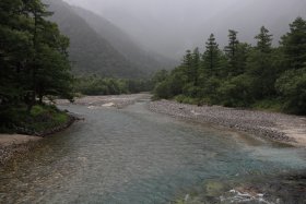 河童橋から見る梓川