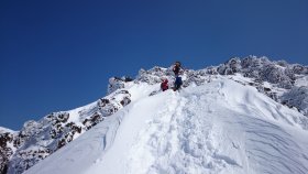 地蔵尾根を下山中
