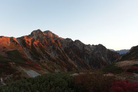 朝焼けの剱岳