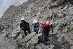 奥穂高岳山頂にて