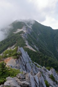 観音岳へ向けて
