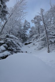 雨池山