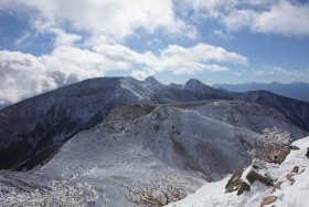 稜線を振り返って