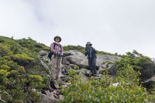 下山中