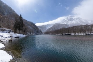 大正池と割谷山